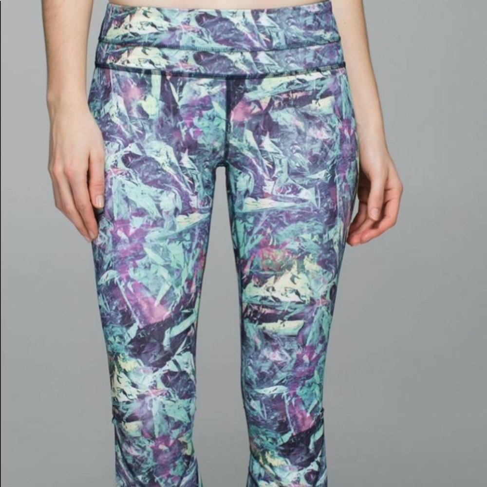 Lululemon Run: Top Speed Crop 17” Leggings Iridescent Multi